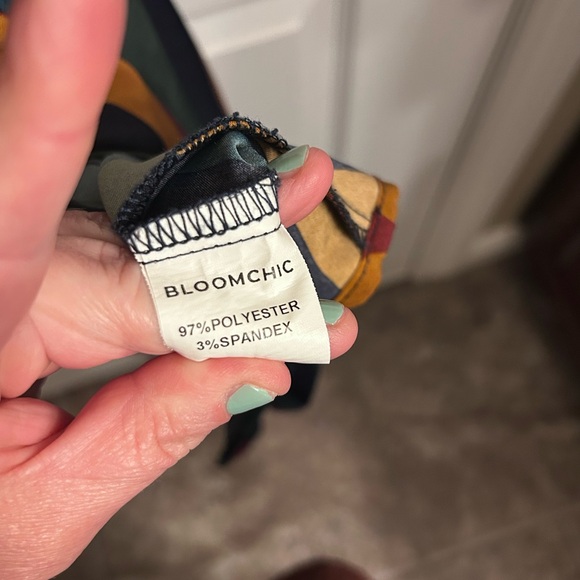 BloomChic Colorful Geometric Dress - Picture 3 of 3